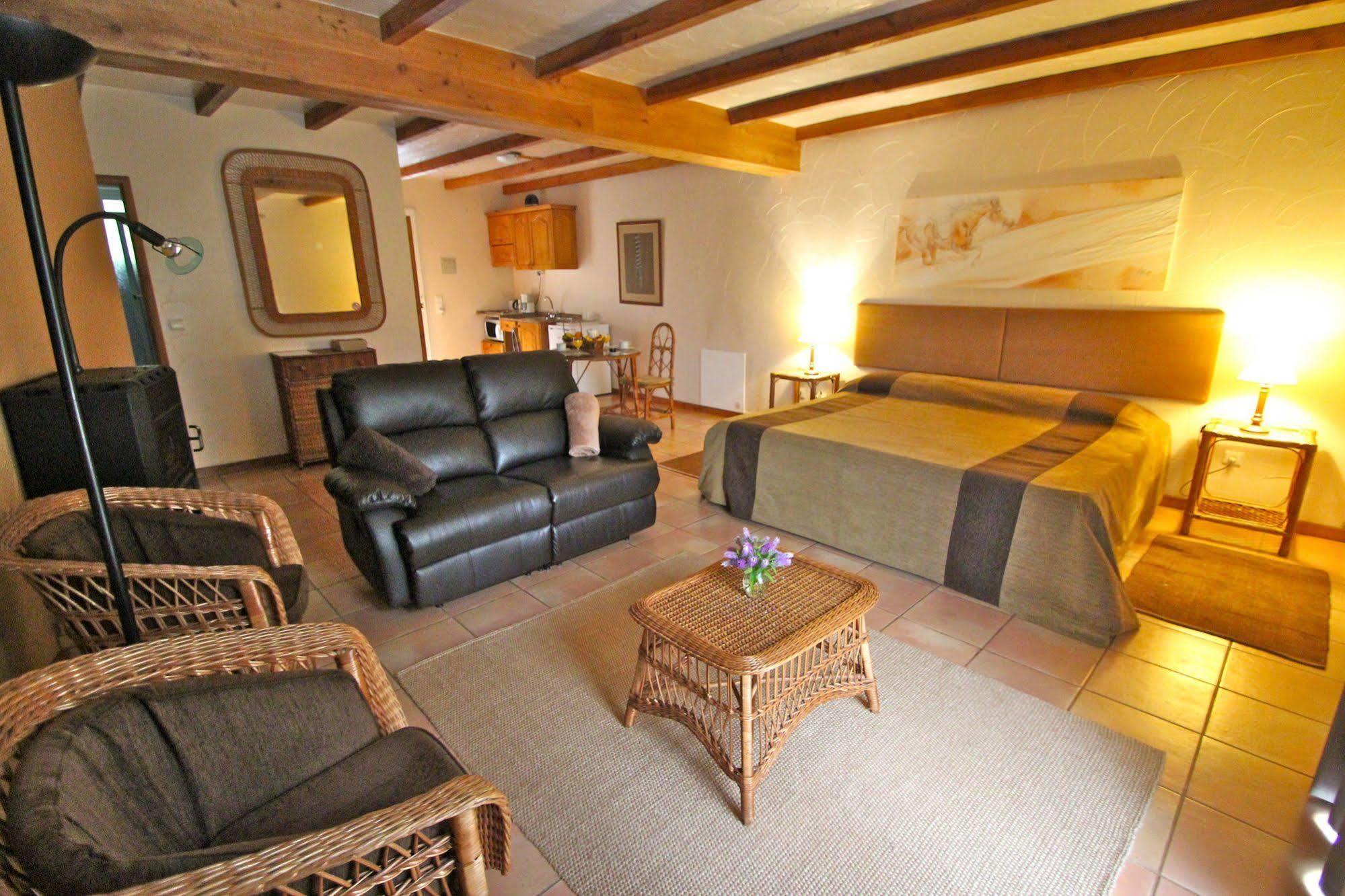 Farm stay Bio Quinta Do Pantano, Agro Turismo Santo Antonio da Serra